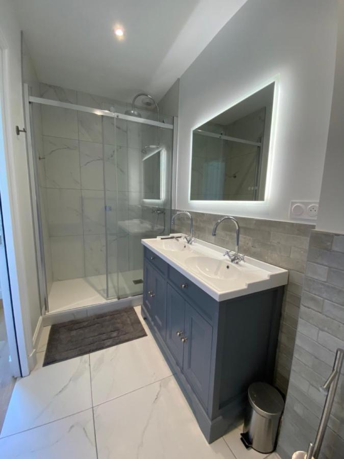 Vérac La Maison L'Eperon, Stylish 5 Star Villa Surrounded By Vineyard Near Saint Emilion מראה חיצוני תמונה