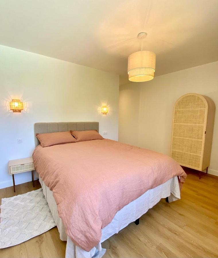 Vérac La Maison L'Eperon, Stylish 5 Star Villa Surrounded By Vineyard Near Saint Emilion מראה חיצוני תמונה